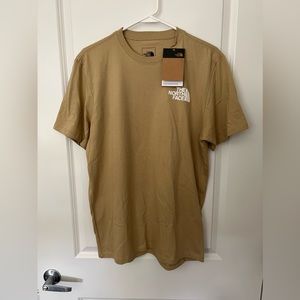 The North Face T-Shirt (NWT): Medium